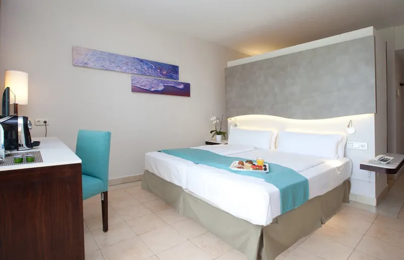 Habitación Impressive Playa Granada